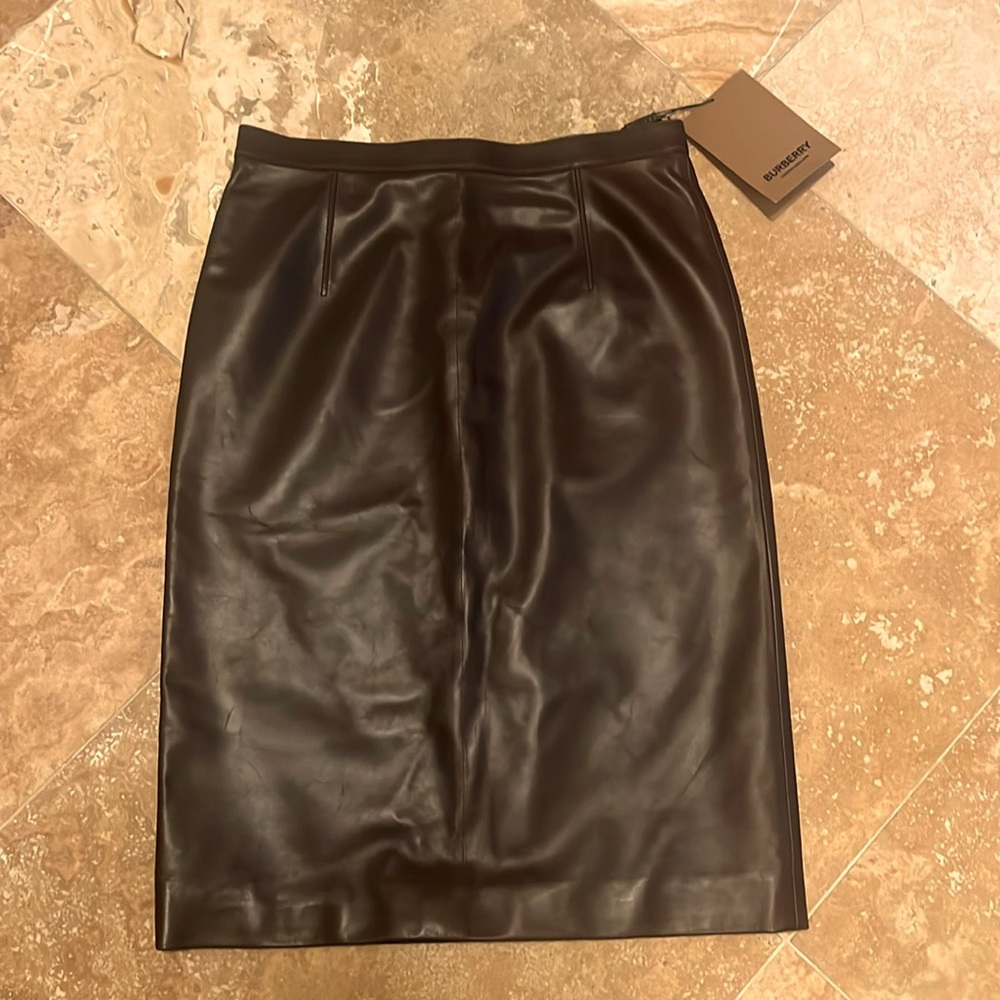 Burberry leather skirt